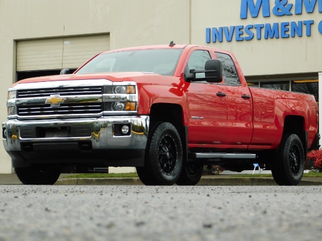 2015 Chevrolet Silverado 2500 LT Z71 / 4X4 / 6.6 L DURAMAX DIESEL / Leather   - Photo 44 - Portland, OR 97217