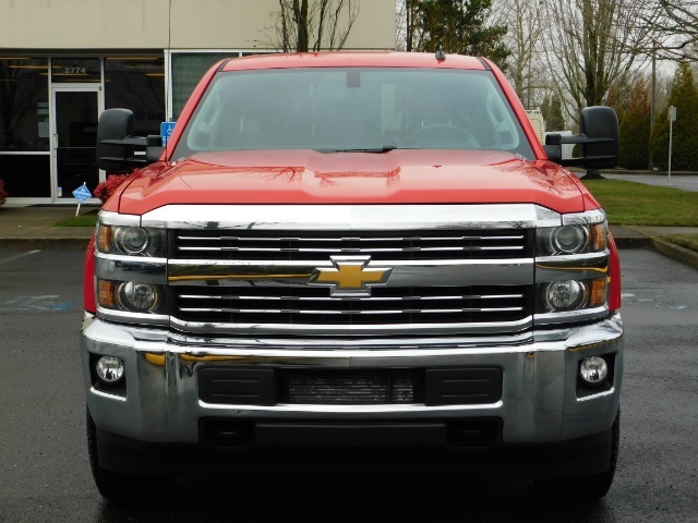 2015 Chevrolet Silverado 2500 LT Z71 / 4X4 / 6.6 L DURAMAX DIESEL / Leather   - Photo 5 - Portland, OR 97217