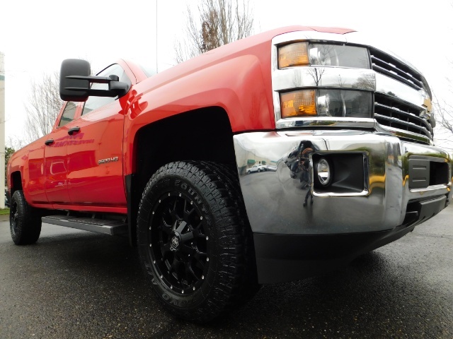 2015 Chevrolet Silverado 2500 LT Z71 / 4X4 / 6.6 L DURAMAX DIESEL / Leather   - Photo 43 - Portland, OR 97217