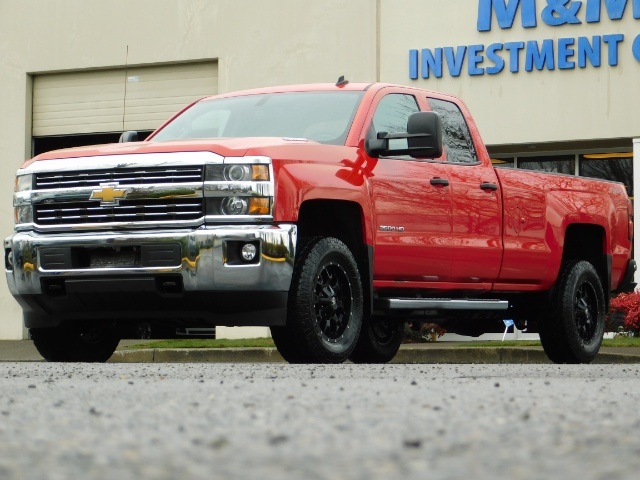 2015 Chevrolet Silverado 2500 LT Z71 / 4X4 / 6.6 L DURAMAX DIESEL / Leather   - Photo 47 - Portland, OR 97217