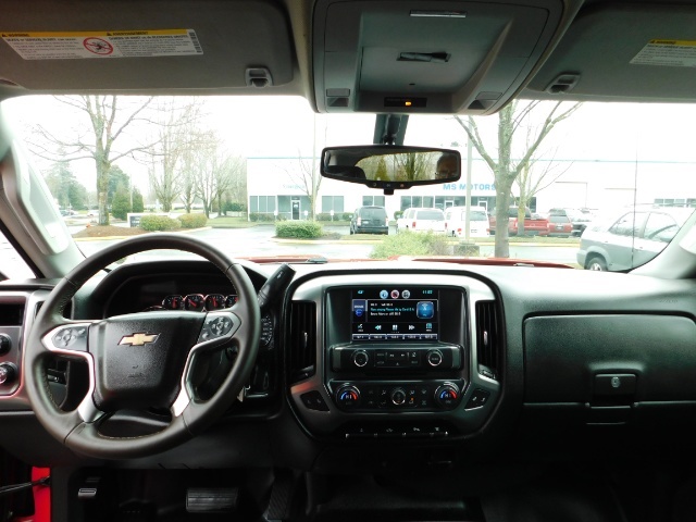 2015 Chevrolet Silverado 2500 LT Z71 / 4X4 / 6.6 L DURAMAX DIESEL / Leather   - Photo 34 - Portland, OR 97217