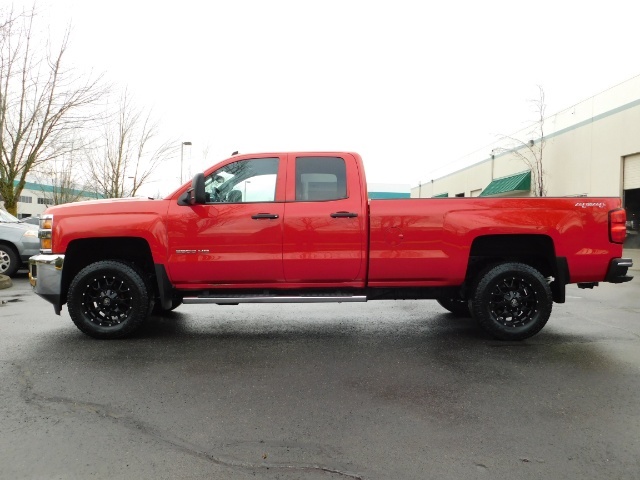 2015 Chevrolet Silverado 2500 LT Z71 / 4X4 / 6.6 L DURAMAX DIESEL / Leather   - Photo 3 - Portland, OR 97217