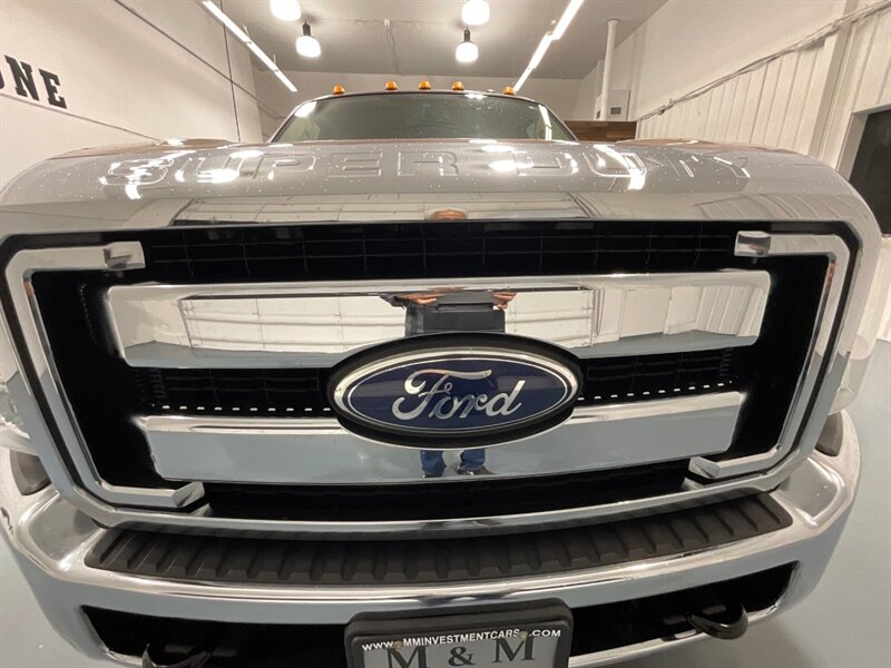 2011 Ford F-350 Lariat Crew Cab 4X4/ 6.7L DIESEL / DUALLY /1-OWNER / BRAND NEW SET OF TIRES / Leather Seats / Navigation & Backup Camera / ZERO RUST - Photo 30 - Gladstone, OR 97027