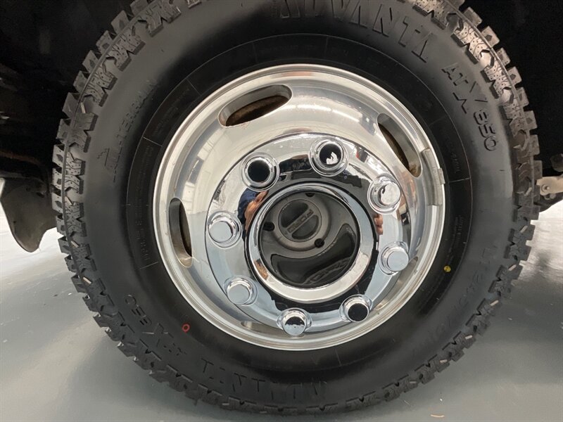 2011 Ford F-350 Lariat Crew Cab 4X4/ 6.7L DIESEL / DUALLY /1-OWNER / BRAND NEW SET OF TIRES / Leather Seats / Navigation & Backup Camera / ZERO RUST - Photo 47 - Gladstone, OR 97027