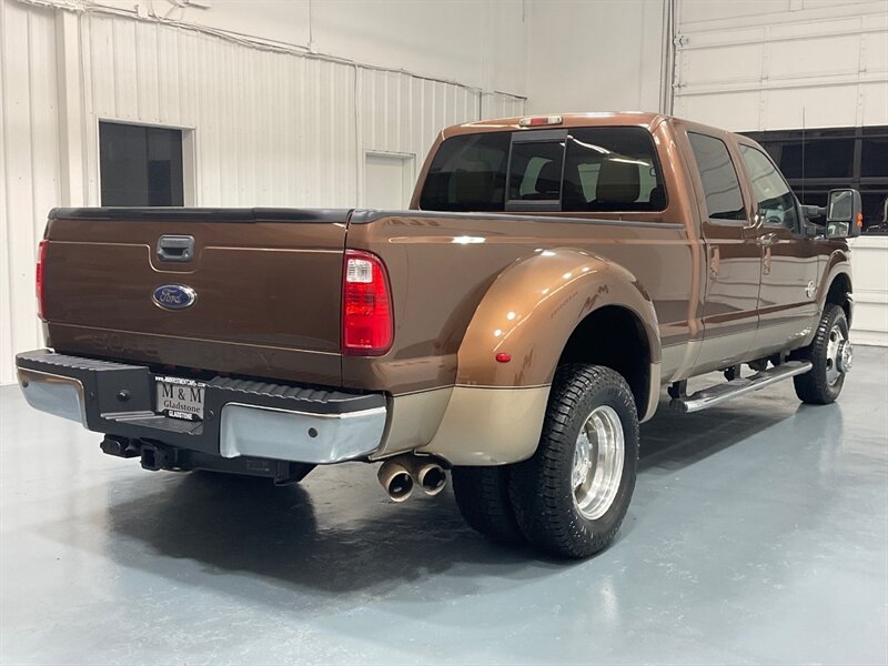 2011 Ford F-350 Lariat Crew Cab 4X4/ 6.7L DIESEL / DUALLY /1-OWNER / BRAND NEW SET OF TIRES / Leather Seats / Navigation & Backup Camera / ZERO RUST - Photo 7 - Gladstone, OR 97027