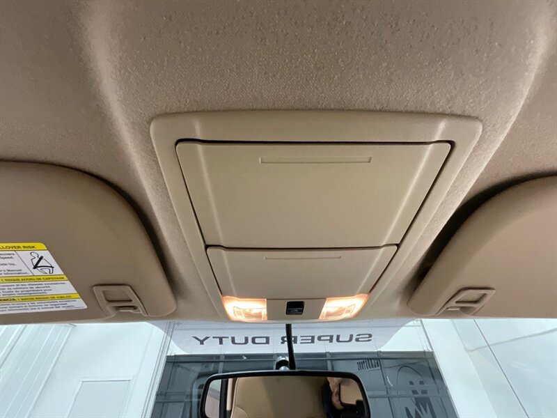 2011 Ford F-350 Lariat Crew Cab 4X4/ 6.7L DIESEL / DUALLY /1-OWNER / BRAND NEW SET OF TIRES / Leather Seats / Navigation & Backup Camera / ZERO RUST - Photo 42 - Gladstone, OR 97027