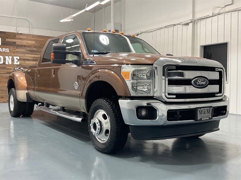 2011 Ford F-350 Lariat Crew Cab 4X4/ 6.7L DIESEL / DUALLY /1-OWNER / BRAND NEW SET OF TIRES / Leather Seats / Navigation & Backup Camera / ZERO RUST - Photo 60 - Gladstone, OR 97027