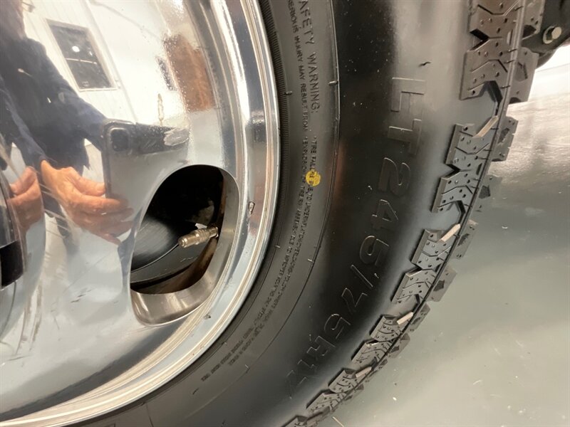 2011 Ford F-350 Lariat Crew Cab 4X4/ 6.7L DIESEL / DUALLY /1-OWNER / BRAND NEW SET OF TIRES / Leather Seats / Navigation & Backup Camera / ZERO RUST - Photo 48 - Gladstone, OR 97027