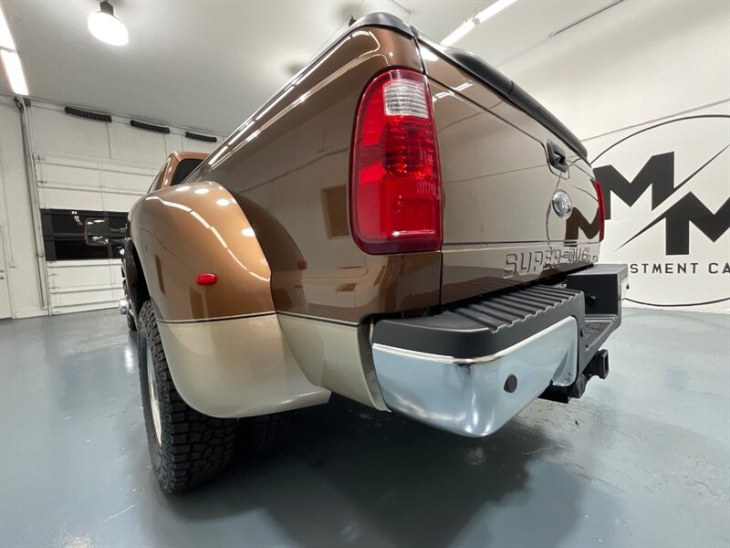 2011 Ford F-350 Lariat Crew Cab 4X4/ 6.7L DIESEL / DUALLY /1-OWNER / BRAND NEW SET OF TIRES / Leather Seats / Navigation & Backup Camera / ZERO RUST - Photo 55 - Gladstone, OR 97027