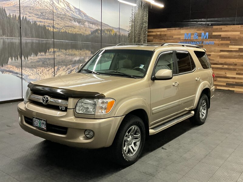 2005 Toyota Sequoia Limited Sport Utility 4X4 / Navi / 3RD ROW / CLEAN  FRESH TIMING BELT/ WATER PUMP SERVICE / Leather & Heated Seats / Navigation / CLEAN CLEAN - Photo 25 - Gladstone, OR 97027