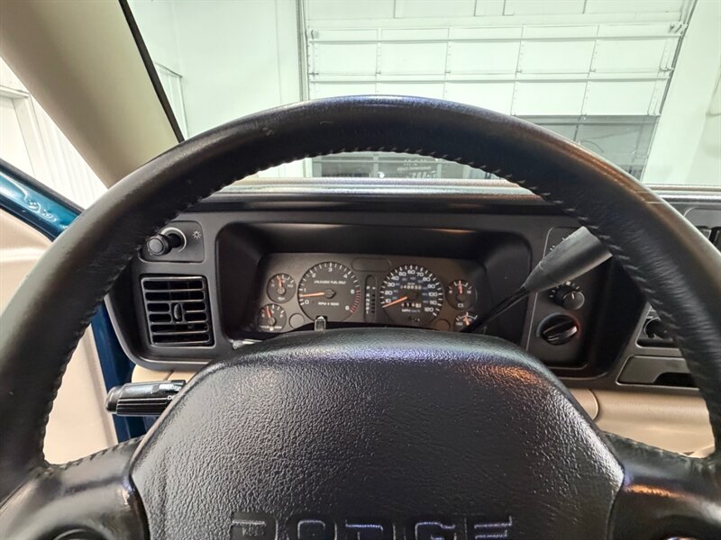 1996 Dodge Ram 1500 Laramie SLT Regular Cab 5.2L V8 /ONLY 46,000 MILES /LONG BED / ZERO RUST - Photo 34 - Gladstone, OR 97027