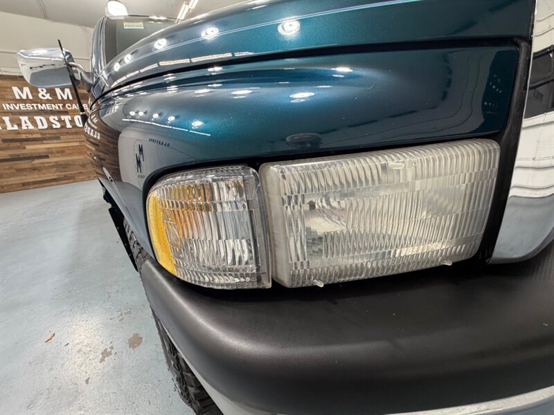 1996 Dodge Ram 1500 Laramie SLT Regular Cab 5.2L V8 /ONLY 46,000 MILES /LONG BED / ZERO RUST - Photo 27 - Gladstone, OR 97027