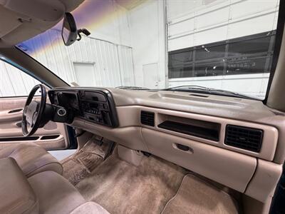 1996 Dodge Ram 1500 Laramie SLT Regular Cab 5.2L V8 /ONLY 46,000 MILES /LONG BED / ZERO RUST - Photo 17 - Gladstone, OR 97027