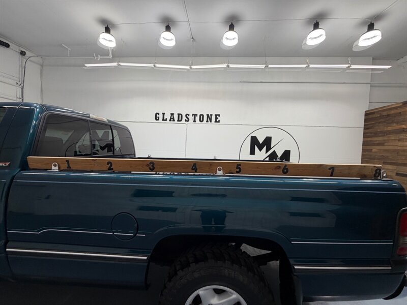1996 Dodge Ram 1500 Laramie SLT Regular Cab 5.2L V8 /ONLY 46,000 MILES /LONG BED / ZERO RUST - Photo 9 - Gladstone, OR 97027