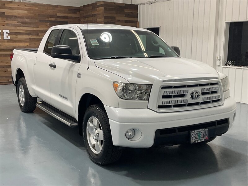 2010 Toyota Tundra Grade Double Cab 4X4 / 4.6L V8 /1-OWNER /82K MILES / ZERO RUST / Towing Pkg - Photo 2 - Gladstone, OR 97027