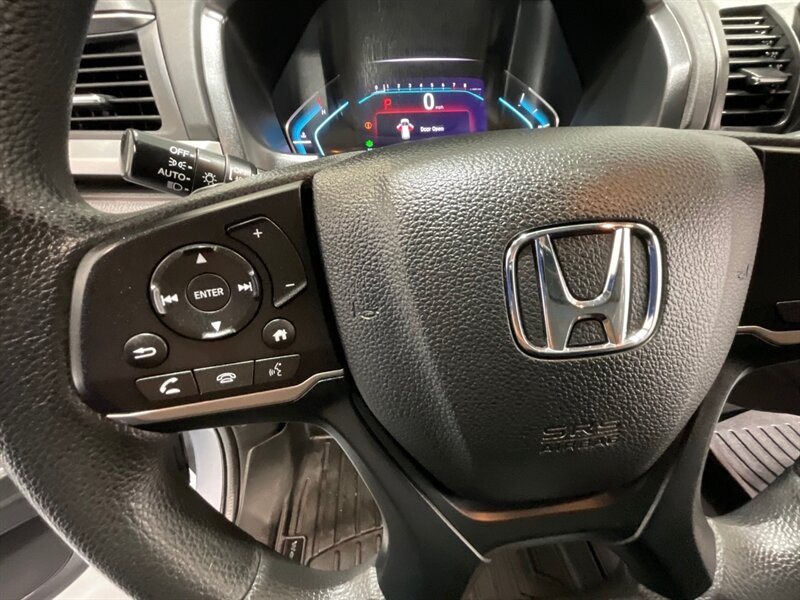 2018 Honda Odyssey EX Minivan / 8-Passenger / Heated seats / Camera  / Blind Spot / Adaptive Cruise / Power Sliding Doors - Photo 21 - Gladstone, OR 97027