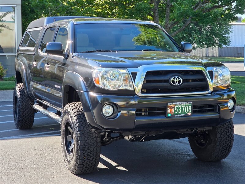 2006 Toyota Tacoma V6 4.0 L / 4X4 / NEW 4 INCH LIFT / DOUBLE CAB  / LONG BED / ARE CANOPY / NEW KO2 TIRES / IMMACULATE / ZERO RUST / 108K MILES ONLY - Photo 2 - Portland, OR 97217