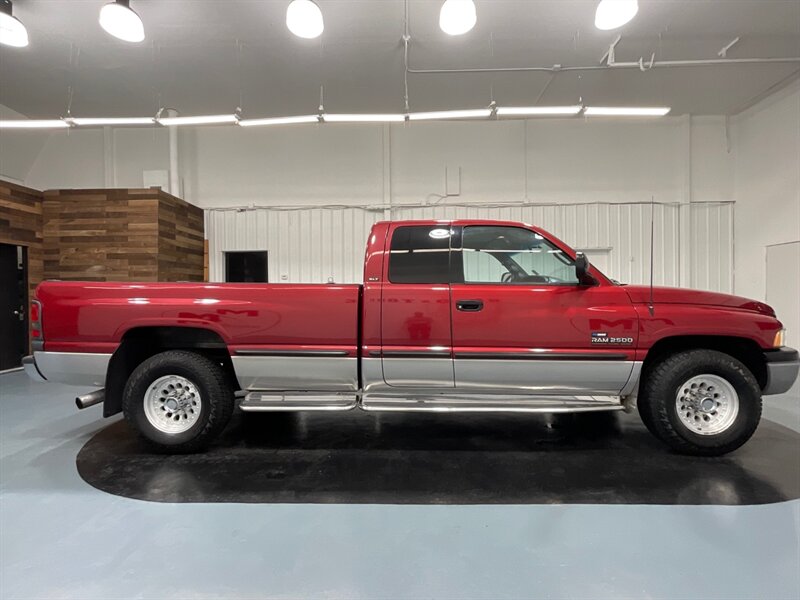 1998 Dodge Ram 2500 Laramie SLT 12-VALVE 5.9L DIESEL  / LOCAL NO RUST / LEATHER - Photo 4 - Gladstone, OR 97027