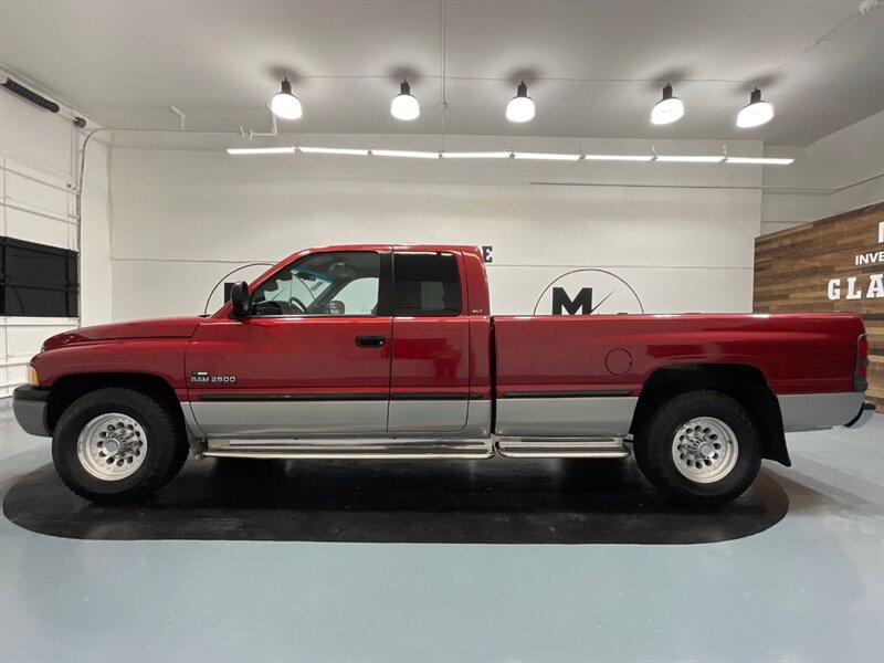 1998 Dodge Ram 2500 Laramie SLT 12-VALVE 5.9L DIESEL  / LOCAL NO RUST / LEATHER - Photo 3 - Gladstone, OR 97027