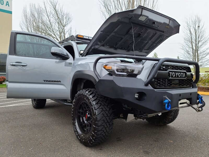 2019 Toyota Tacoma Double Cab / 4X4 / TRD Off-Road / 6 SPEED MANUAL /  ** SUPER LIFT KIT ** / MANY CUSTOM UPGRADES - Photo 33 - Portland, OR 97217