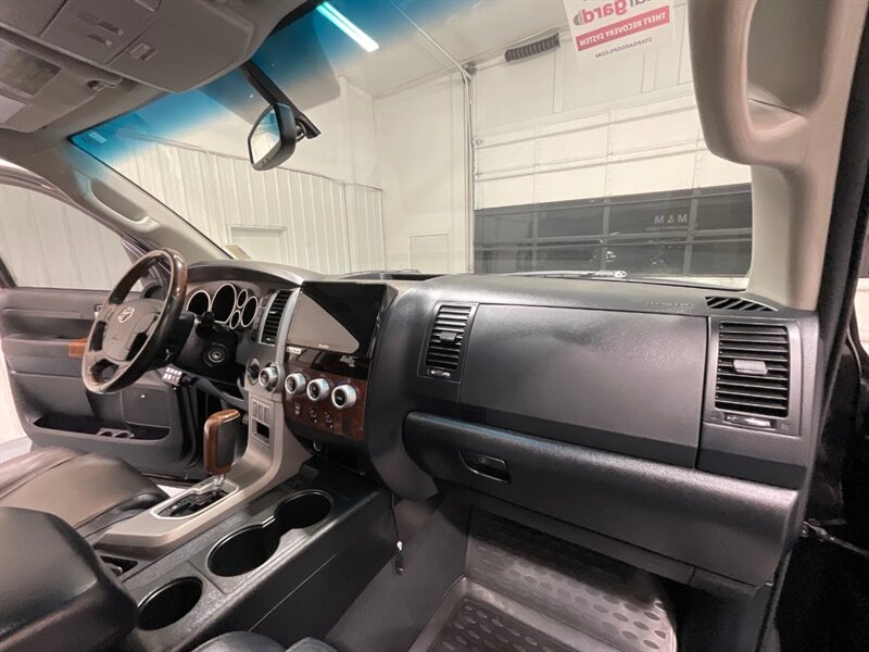 2013 Toyota Tundra Platinum CREWMAX 4X4 5.7L V8 LIFTED LIFTED / ZERO RUST / Heated & Cooled Leather Seats - Photo 41 - Gladstone, OR 97027