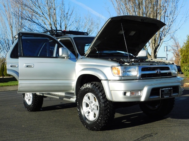 2000 Toyota 4Runner LIMITED Edition 4X4 / V6 3.4L / DIFF LOCK / LIFTED