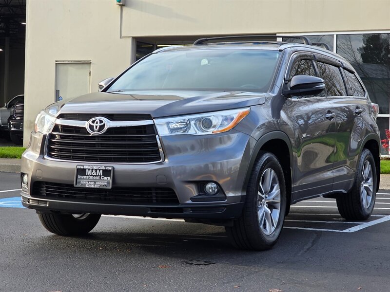 2014 Toyota Highlander XLE 4X4 SUN ROOF / LEATHER / NAVi / CAM / PRISTINE  / 8-SEATS / ALL WHEEL DRIVE / BEAUTIFUL - Photo 1 - Portland, OR 97217