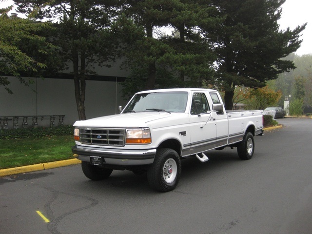 1994 Ford F-250 4X4 LongBed 7.3L PowerStroke Diesel/5-Speed Manual