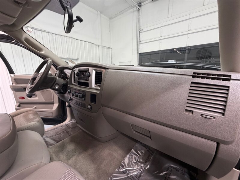 2008 Dodge Ram 2500 BIG HORN 4X4 / 6.7L CUMMINS DIESEL / NEW TIRES /LONG BED / ZERO RUST / LOW MILES - Photo 40 - Gladstone, OR 97027