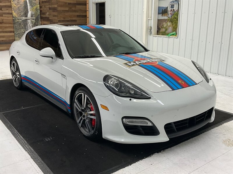 2013 Porsche Panamera GTS Sedan AWD / 4.8L V8 / LOADED / 58,000 MILES  / Leather w. Heated & Cooled Seats / Sunroof / Sport Chrono Package Plus - Photo 2 - Gladstone, OR 97027