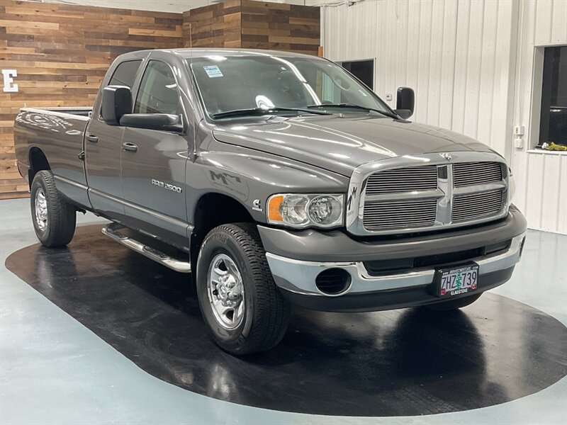 2003 Dodge Ram 2500 SLT QUAD CAB 4X4 / 5.9L DIESEL / 6 SPEED / 1-OWNER  / LOCAL  NO RUST - Photo 2 - Gladstone, OR 97027