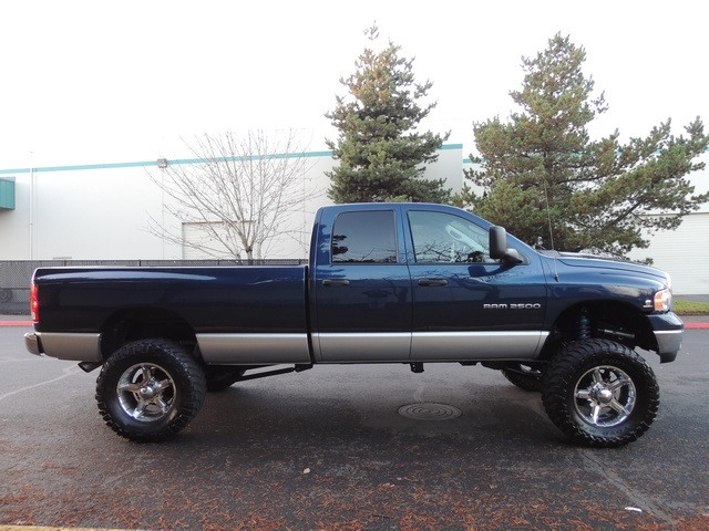 2004 Dodge Ram 2500 SLT/ 4X4 / 5.9L DIESEL/ 6-SPEED MANUAL/LIFTED   - Photo 4 - Portland, OR 97217