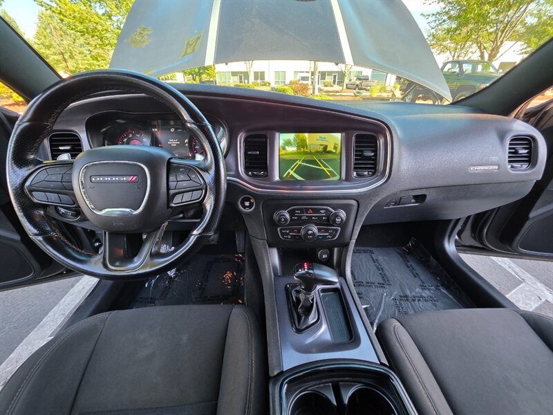 2019 Dodge Charger R/T / NEW TIRES/ LOW MILES - Photo 17 - Portland, OR 97217