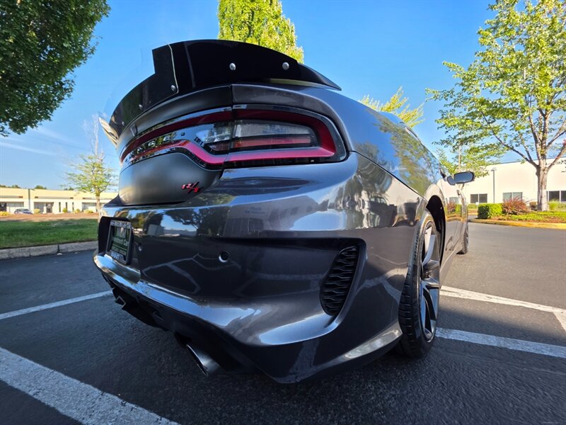 2019 Dodge Charger R/T / NEW TIRES/ LOW MILES - Photo 12 - Portland, OR 97217