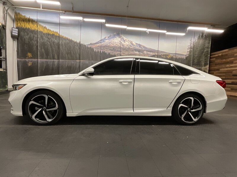 2019 Honda Accord   - Photo 3 - Gladstone, OR 97027