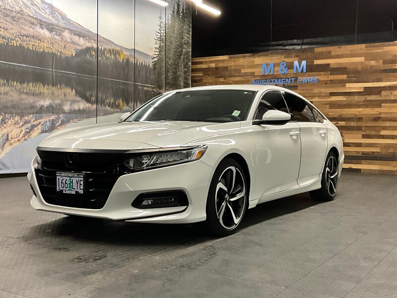 2019 Honda Accord   - Photo 1 - Gladstone, OR 97027