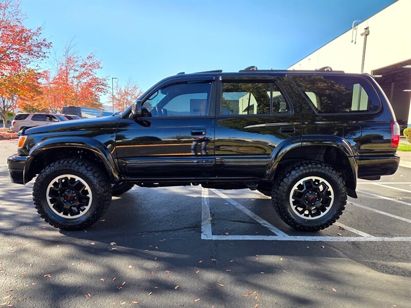 2000 Toyota 4Runner Limited 4X4 / V6 3.4 L / LIFTED / REAR DIFF LOCK / TIMING BELT DONE / SUN ROOF / LEATHER / NEW TRD WHEELS / NEW TIRES / ZERO RUST - Photo 3 - Portland, OR 97217