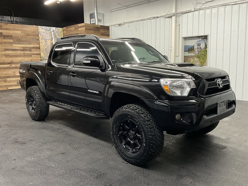 2014 Toyota Tacoma V6 TRD SPORT 4X4 / 4.0L V6 / LIFTED LIFTED  Sunroof / BRAND NEW 33 " BF GOODRICH TIRES / LOCAL TRUCK / RUST FREE - Photo 2 - Gladstone, OR 97027