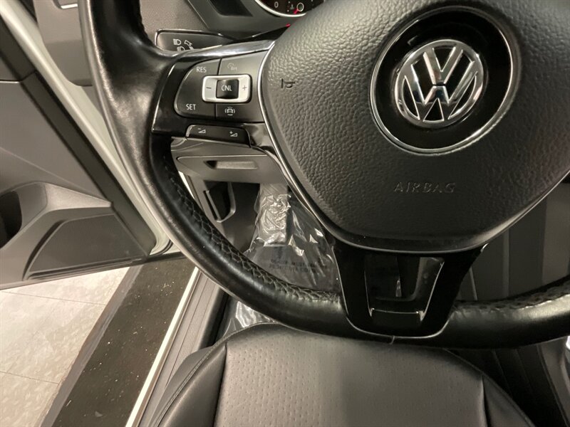 2019 Volkswagen Tiguan 2.0T SE 4Motion AWD / 4Cyl TURBO / Panoramic Roof  / 1-OWNER - Photo 37 - Gladstone, OR 97027