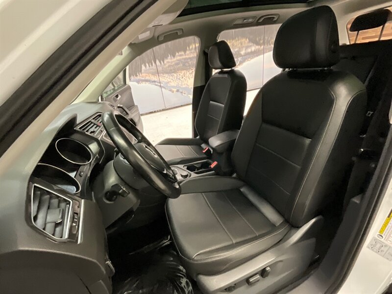 2019 Volkswagen Tiguan 2.0T SE 4Motion AWD / 4Cyl TURBO / Panoramic Roof  / 1-OWNER - Photo 12 - Gladstone, OR 97027