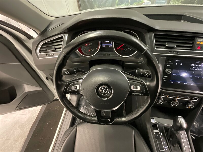 2019 Volkswagen Tiguan 2.0T SE 4Motion AWD / 4Cyl TURBO / Panoramic Roof  / 1-OWNER - Photo 36 - Gladstone, OR 97027