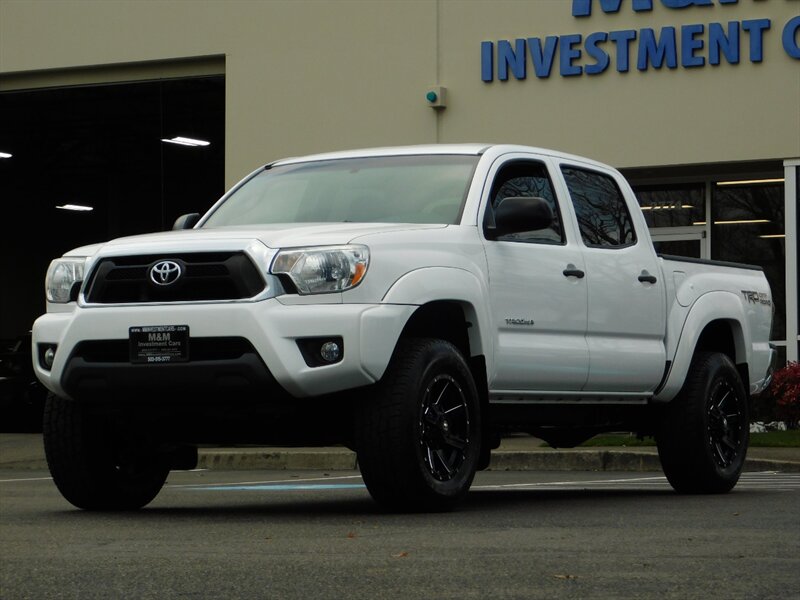 2015 Toyota Tacoma DOUBLE CAB 4X4 TRD OFF RD / REAR LOCKERS / LIFTED