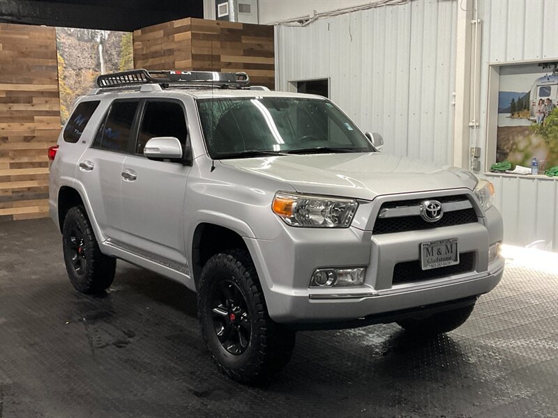 2013 Toyota 4Runner SR5 Premium 4X4 / 3RD ROW SEAT / LIFTED  Leather / Sunroof / LIFTED w/ NEW BF GOODRICH TIRES / 3RD ROW SEAT - Photo 2 - Gladstone, OR 97027