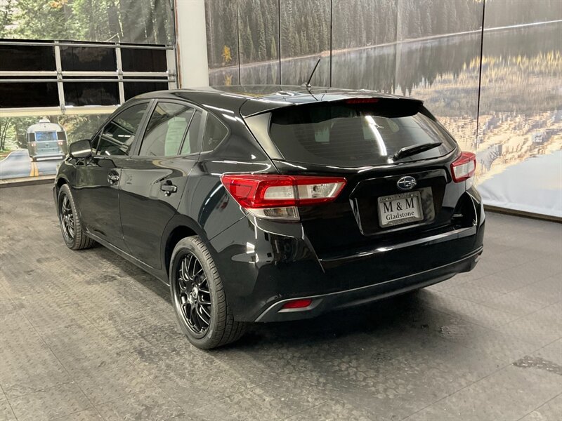 2019 Subaru Impreza 2.0i Wagon AWD / 1-OWNER / 28,000 MILES  BLACK WHEELS / SHARP & CLEAN - Photo 10 - Gladstone, OR 97027