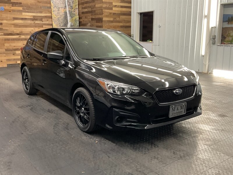 2019 Subaru Impreza 2.0i Wagon AWD / 1-OWNER / 28,000 MILES  BLACK WHEELS / SHARP & CLEAN - Photo 2 - Gladstone, OR 97027