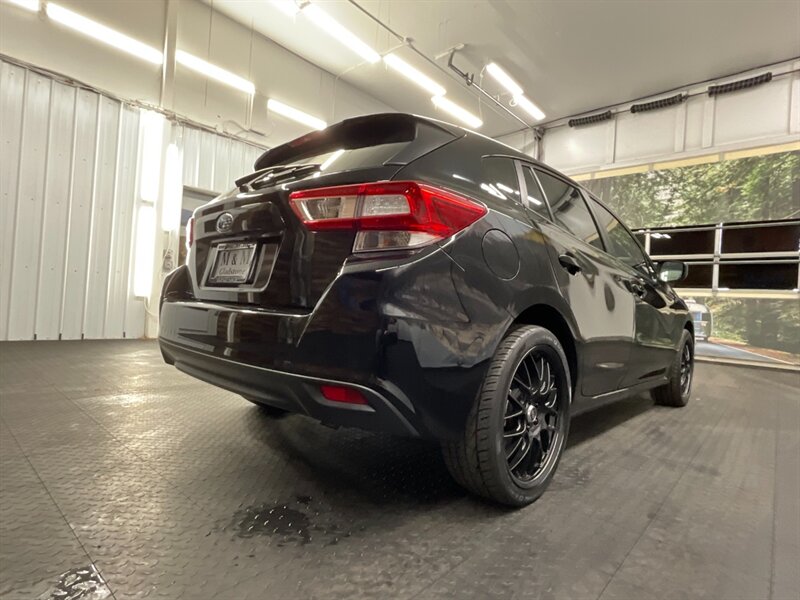 2019 Subaru Impreza 2.0i Wagon AWD / 1-OWNER / 28,000 MILES  BLACK WHEELS / SHARP & CLEAN - Photo 7 - Gladstone, OR 97027