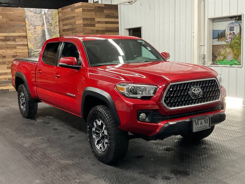 2019 Toyota Tacoma TRD Off-Road Double Cab 4X4 / REAR DIFF LOCKS  LONG BED / 1-OWNER / BRAND NEW TIRES - Photo 2 - Gladstone, OR 97027