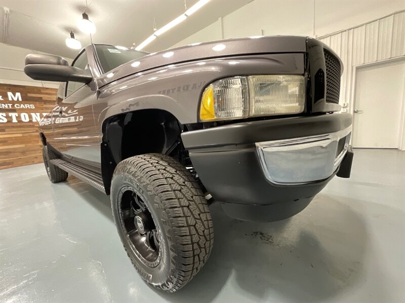 1998 Dodge Ram 2500 ST 4Dr 4X4 / 5 SPEED MANUAL / 5.9L CUMMINS DIESEL  Zero Rust / LONG BED / 125,000 MILES - Photo 27 - Gladstone, OR 97027