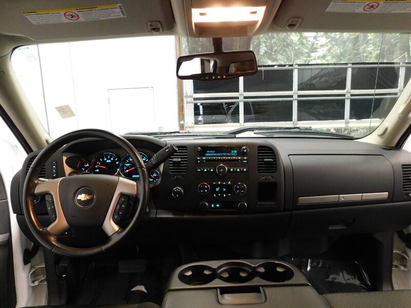 2014 Chevrolet Silverado 2500 LT Crew Cab 4X4 / 6.   - Photo 29 - Gladstone, OR 97027