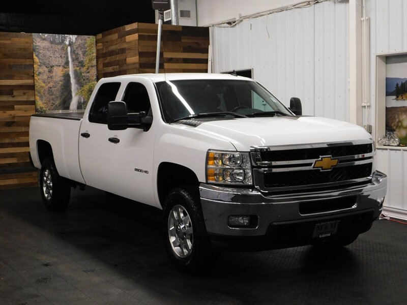 2014 Chevrolet Silverado 2500 LT Crew Cab 4X4 / 6.   - Photo 2 - Gladstone, OR 97027